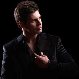 Shak Nadaram · Amin Nikoo