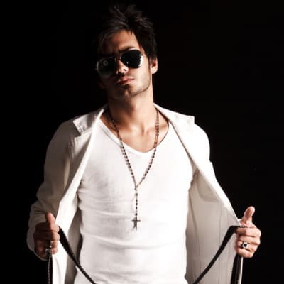 Nargese Shahla · Amizapoor