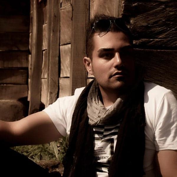 Kasi Ro Nadaram · Bahador