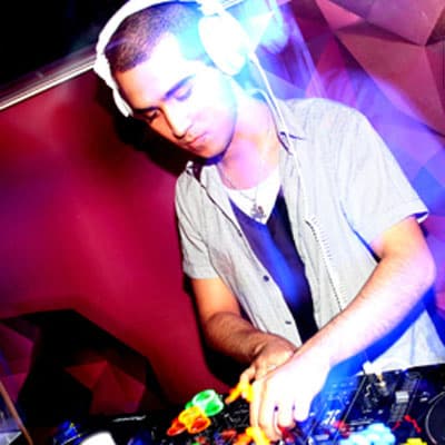 Yaya · DJ Sean Vasei