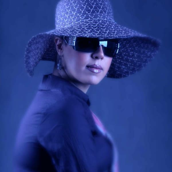 Majnoon · Ghazal Sheydaei