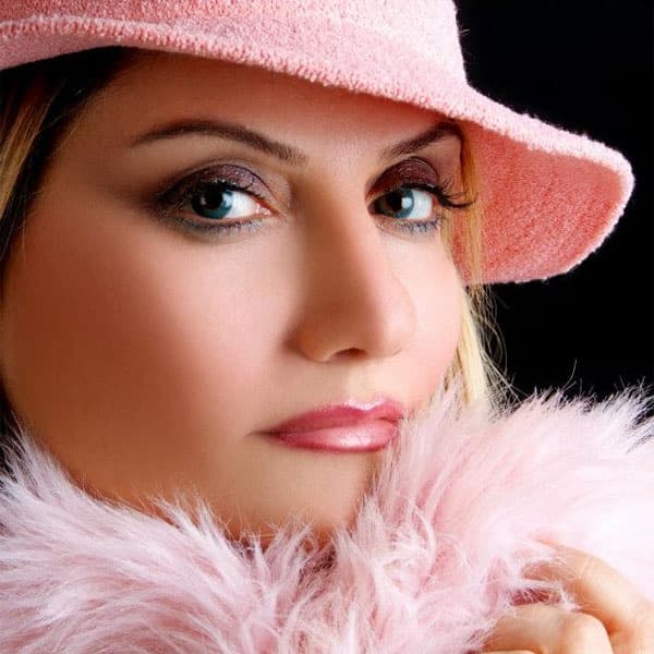 Ashegh Shodan Ba To · Helen