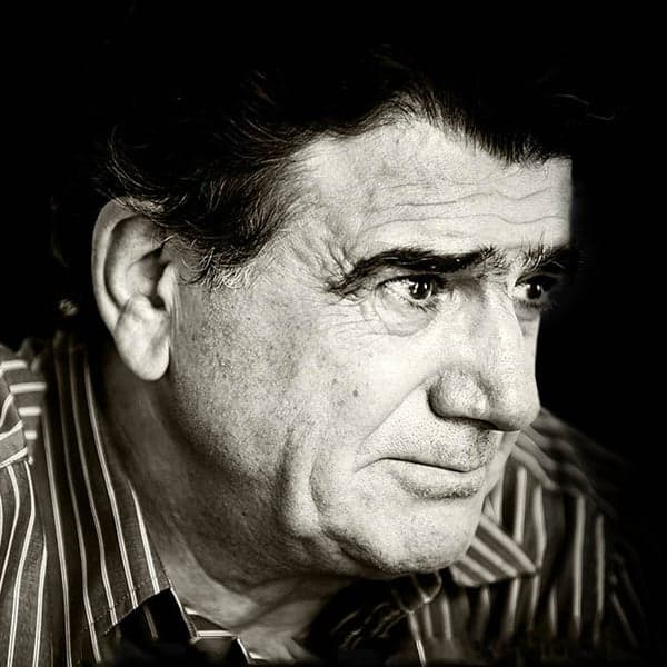 Dele Sheida · Shajarian