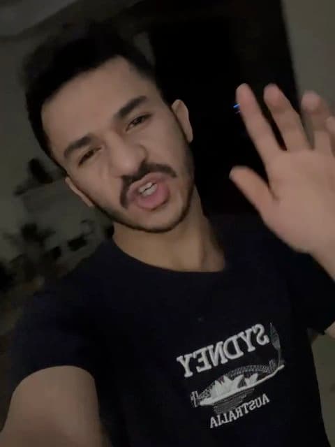 Barf (Ft Alee) · Comma