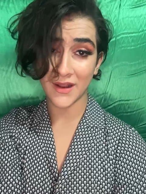 Bezano Bekoob · Kimia