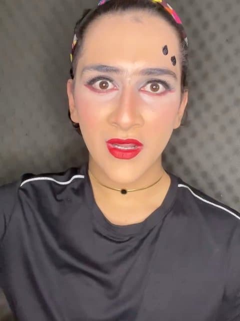 Kafie Bekhaam · Anita