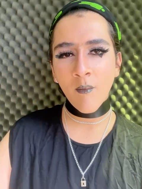 Eshgh Ast · Ali Ardavan & Sohrab MJ