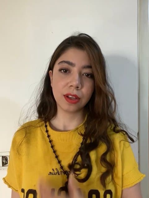 Ye Harfaee (Live) · Googoosh