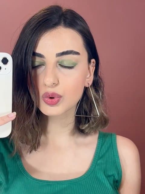 Door Shodi · Shadmehr Aghili