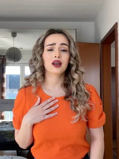 Do Parandeh · Leila Forouhar