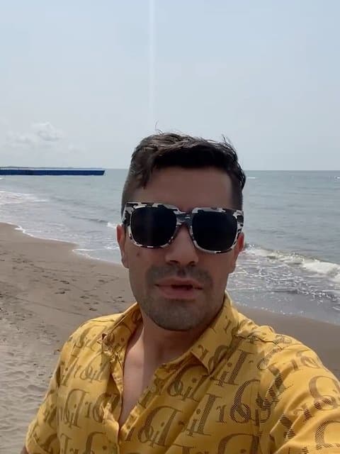 Atre Bahar · Aron Afshar