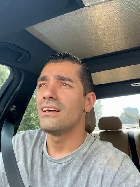 Khabam Nemibareh · Moein Z