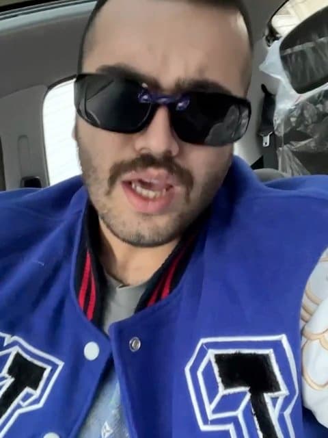 Tone Sedaat · Moein Z