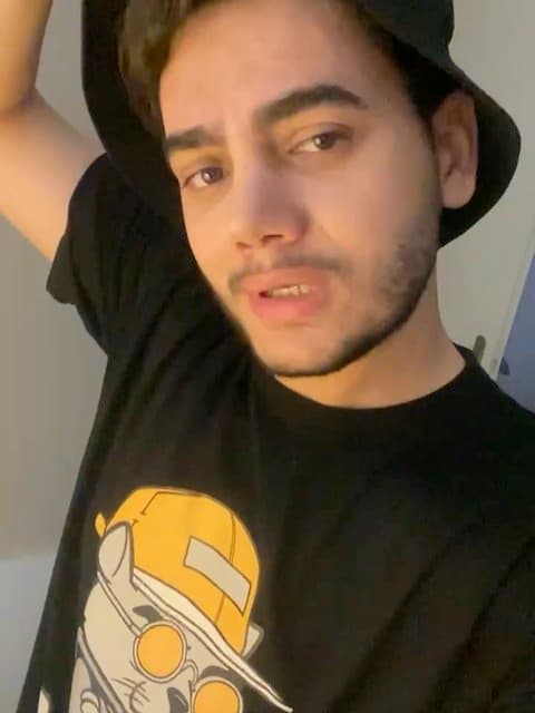 Shooresho Daravordi · Anita