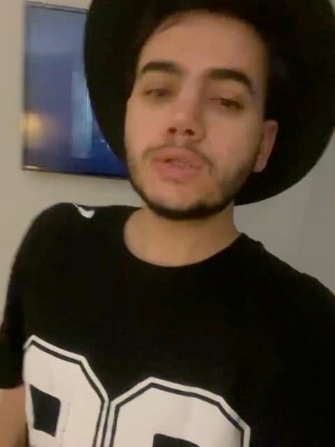 Aghab Nemikesham · Kimia