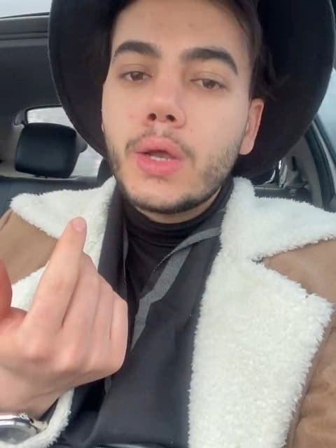 Sanieh Var · Aron Afshar