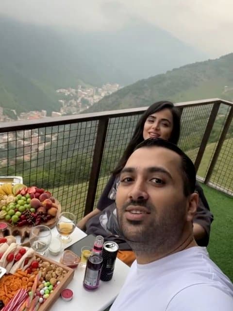 Ageh Bargardi · Martik