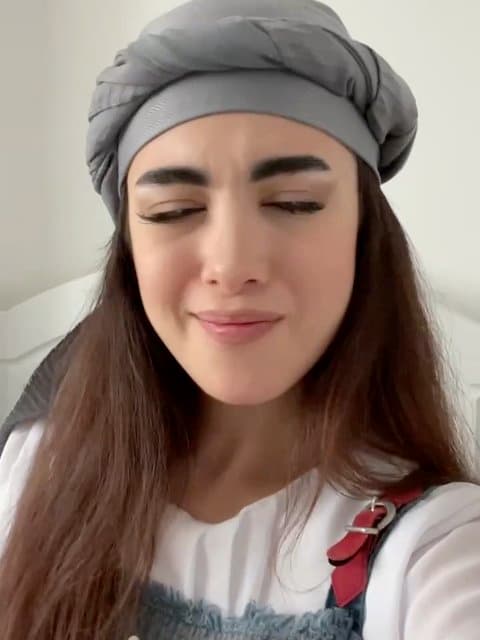 Abie Asemoon · Donya