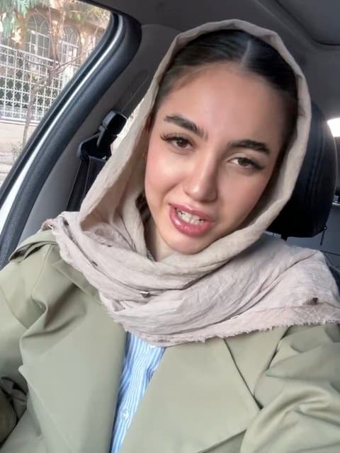 100 Amo Gozashtam · Anita