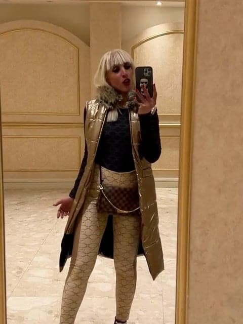 Man Zooram Resid · Mahyar