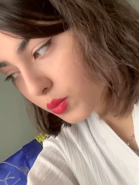 Ye Rooze Khoob Miad · Hichkas