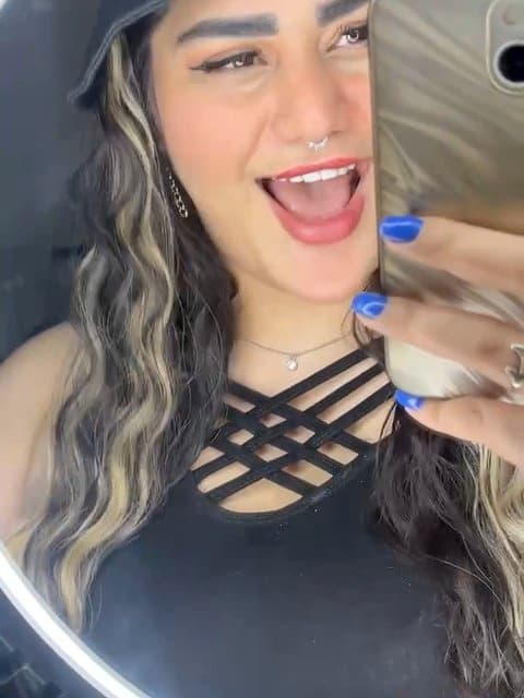 Avocado (Ft Feezer & Ilan) · Comma