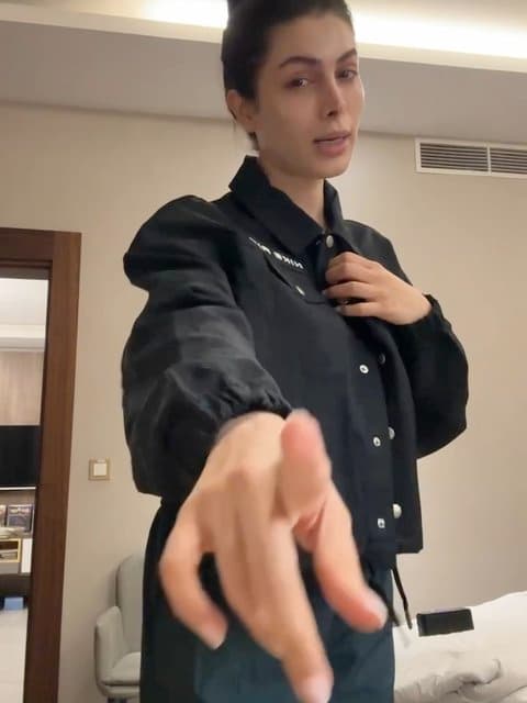 Mirese Khabara · Ali Yasini