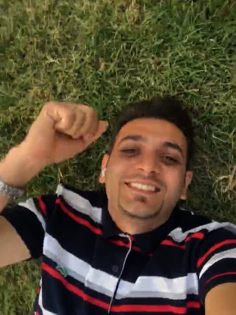 Nimeye Penhan · Amirhossein Eftekhari