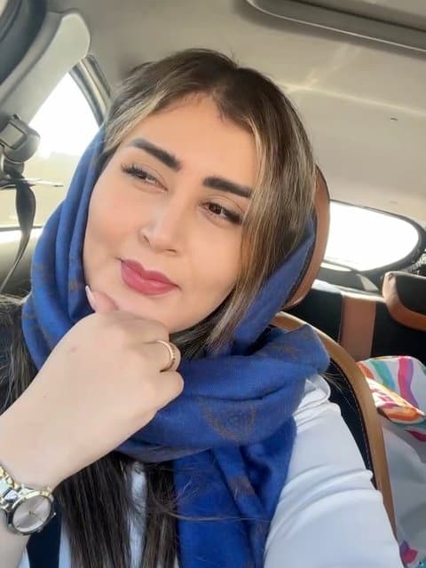 To Khial Kardi Beri · Sirvan Khosravi