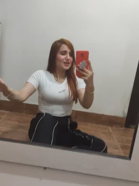 Bemooni Baham · Satin