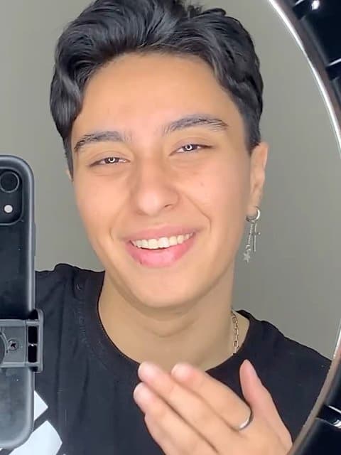 Agha Bebakhshid · Satin