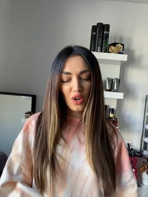 Pasho Bia · Shahab Mozaffari