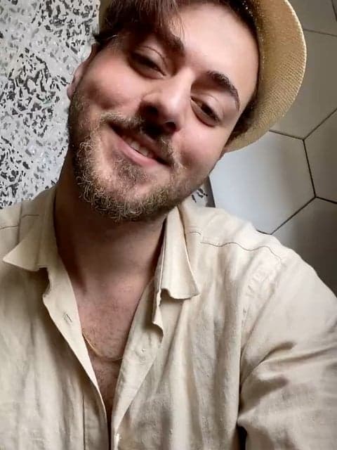 Ghalbami Pas · Majid Razavi