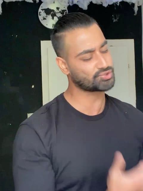 Hamin Khoobe (Ft Shadmehr Aghili) · Ebi