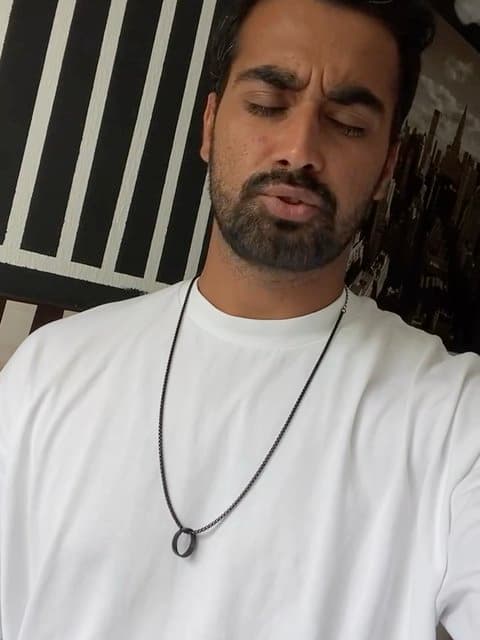 Tahamol Kon · Ahmad Saeedi