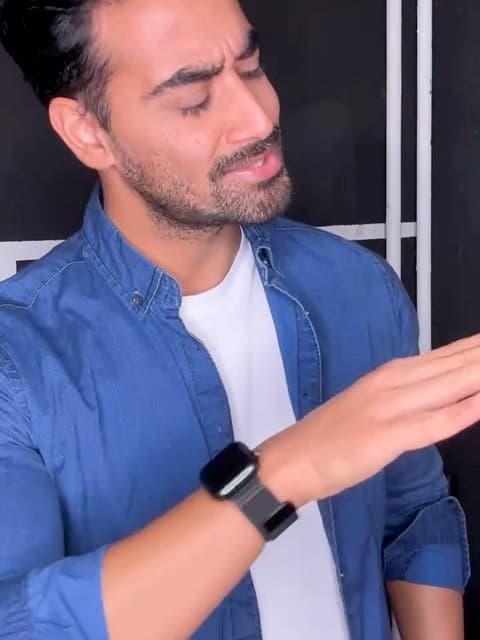 Dokhtar Irooni · Sohrab Pakzad