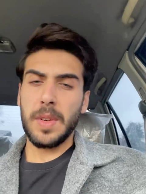 Komak Komak (Ft Sohrab MJ) · Shayan Eshraghi