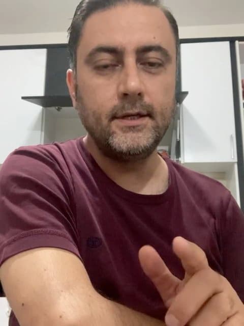 Hame Baroono Doost Daran · Rastaak