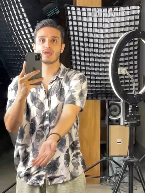 Habibi (Ft Zakhmi) · Sogand