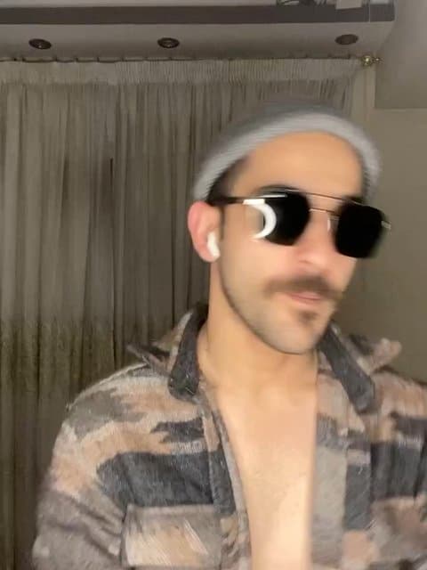 Hulu (Ft Arash) · Sasy