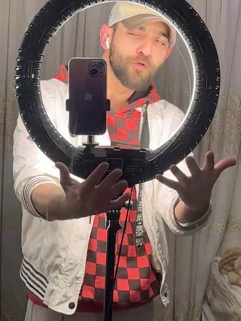 Gol Ya Pooch · Mohammad Taher