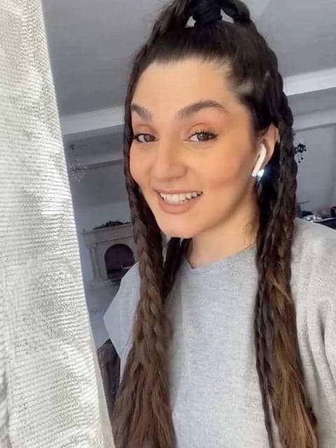 Miam Rooye Khatet (Ft Mehrad Hidden, Catchybeatz, & Ali Ardavan) · Sohrab MJ