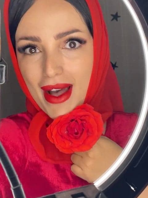 Gole Bi Naghs · Sohrab Pakzad