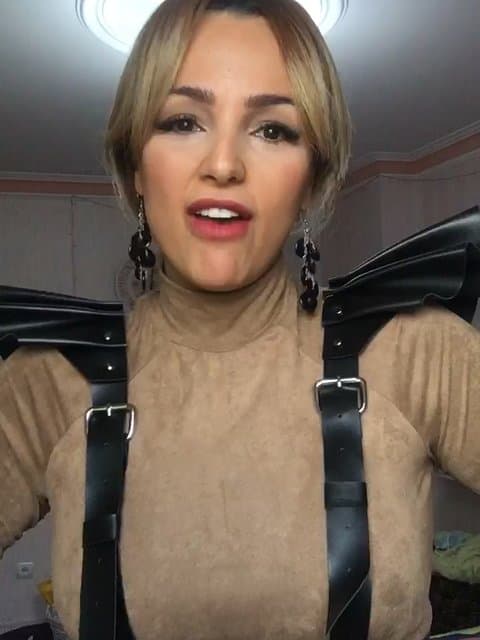 Dooroogh Nagoo · Susan Roshan