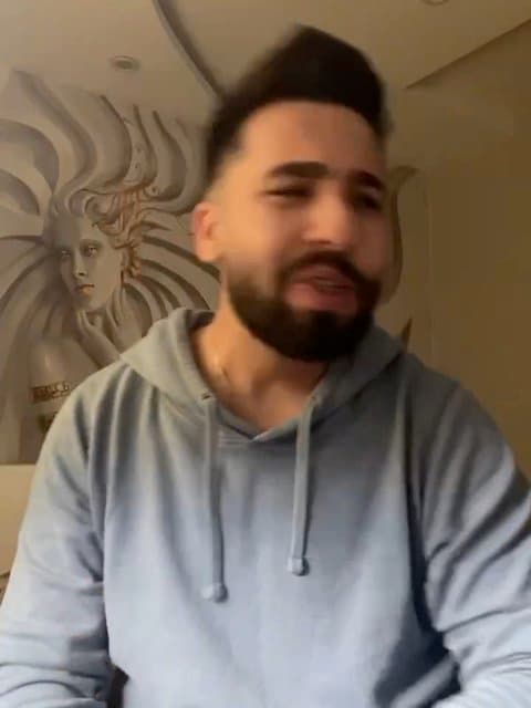 Be Donya Nemidamesh · Shervin Hajipour