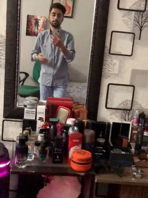 Komak Komak (Ft Sohrab MJ) · Shayan Eshraghi