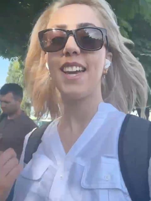 Rangin Kamoon · Kasra Zahedi