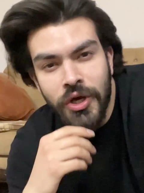 Haleh Man Khoobeh · Erfan