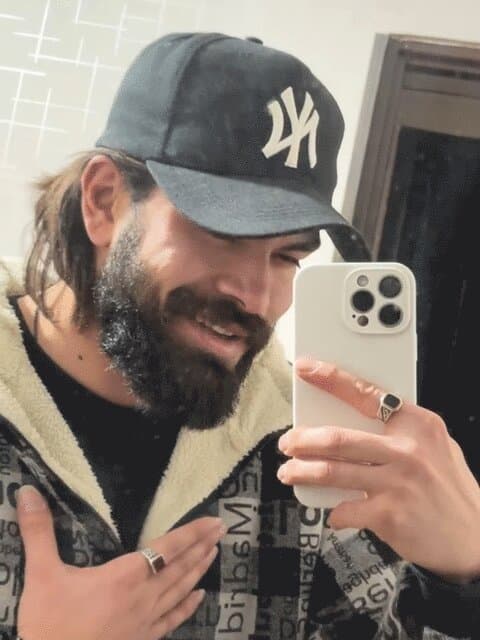 Ki Behtar Az To · Aref