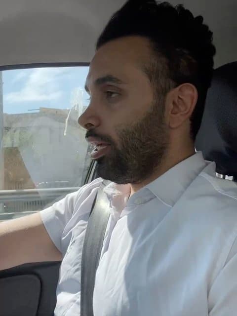 Khabam Nemibareh · Moein Z